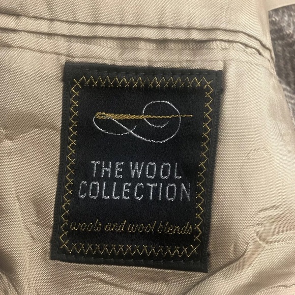 The Wool Collection Herringbone Mens Blazer - Picture 3 of 9